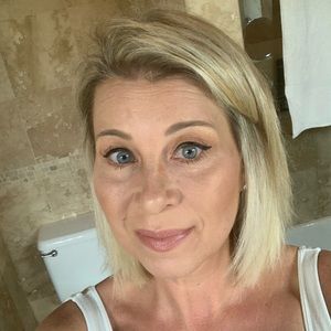 Meet your Posher, Sherry